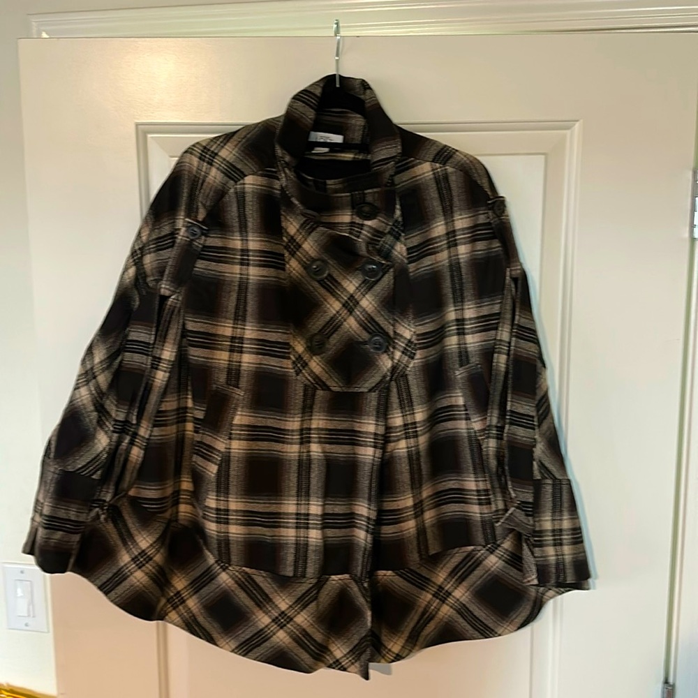 Loft Woman’s plaid poncho pea coat size Small